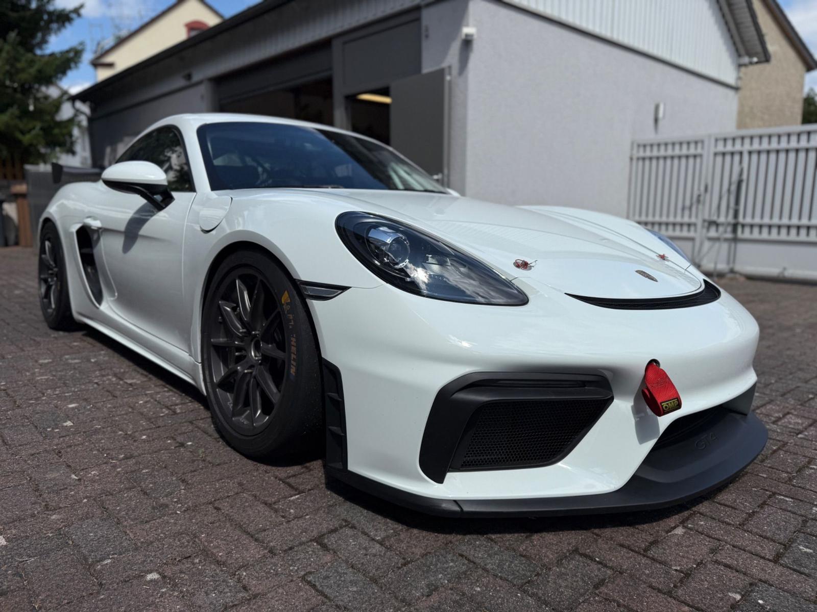 Porsche Cayman 718  GT4 Clubsport