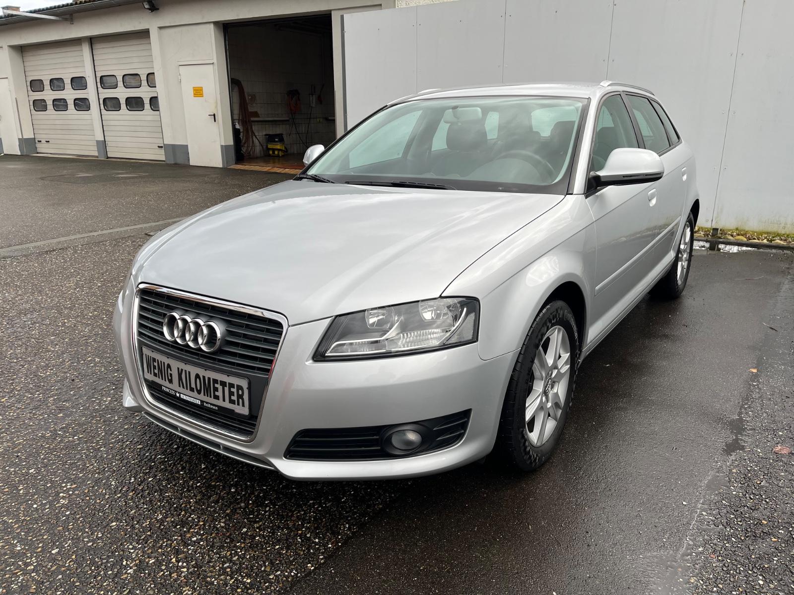Audi A3 Sportback 1.6 TDI Attraction *SHZ*APS*Tempoma