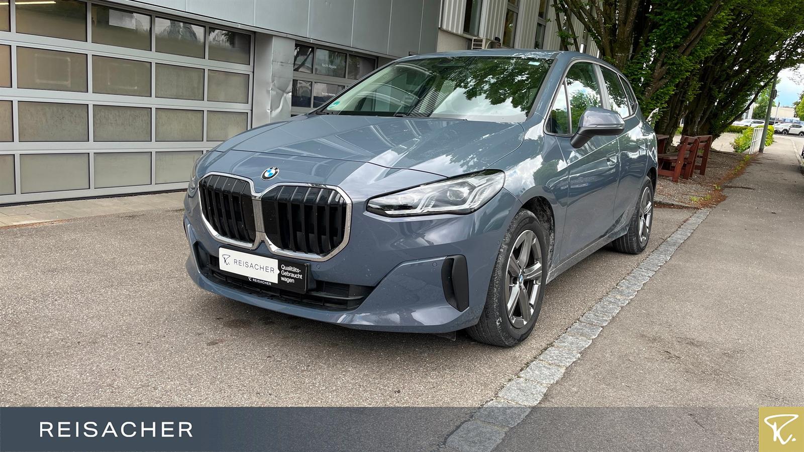 BMW 220i Active Tourer Aut.LC+,RFK,adLED,Sportsitz