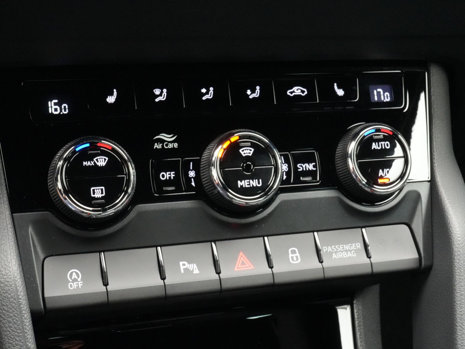 Skoda Karoq - Bild 18