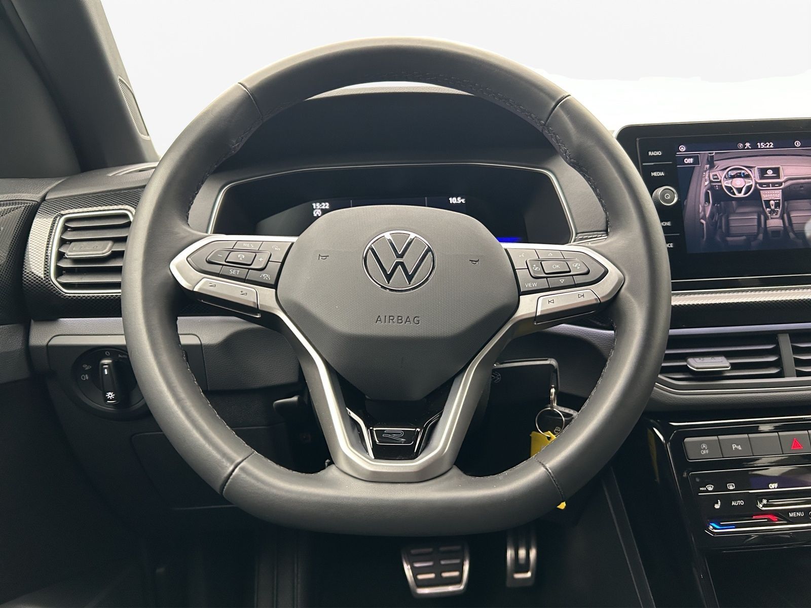 Volkswagen T-Cross - Bild 8