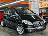 Mercedes-Benz A 180 A -Klasse A 180*NUR 95 TKM*KLIMA*SHZG*TOP* - Mercedes-Benz A 180 in Bonn