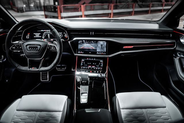 Fahrzeugabbildung Audi RS6 KERAMIK|HGP-PERFORMANCE|DYNAMIK+|MATTLACK