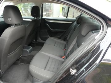 Skoda Octavia - 11