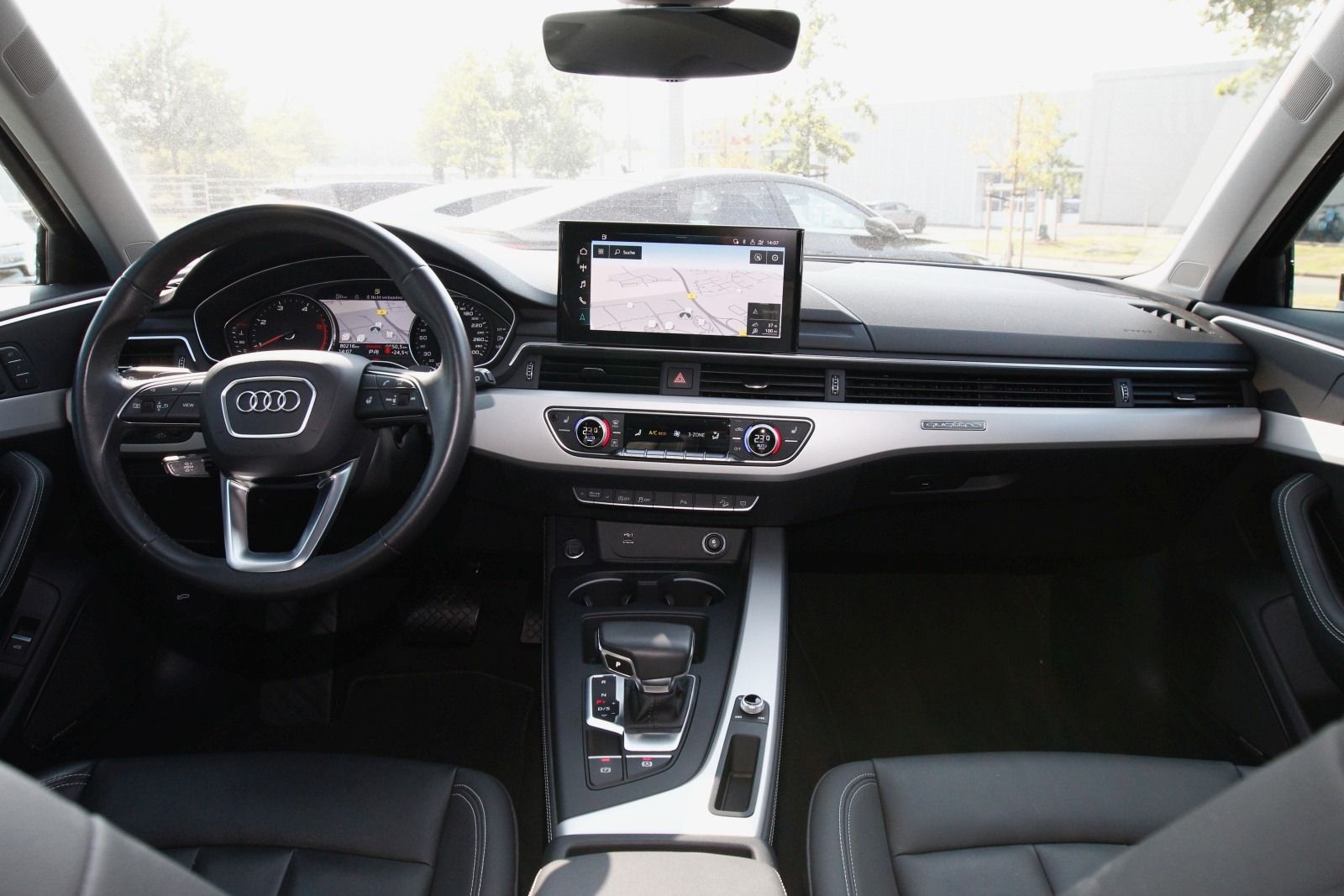 Fahrzeugabbildung Audi A4 Allroad 50 3.0 TDI quattro Alu LED Pano. Stan