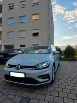 Volkswagen VW Golf 7 1.5 FSI R-Line als Facelift - Volkswagen Golf: Fsi
