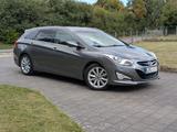 Hyundai i40 cw 1.7 CRDi FIFA World Cup EDT. Gold 100... - Hyundai i40 mit Diesel-Antrieb: Kombi, 1.7
