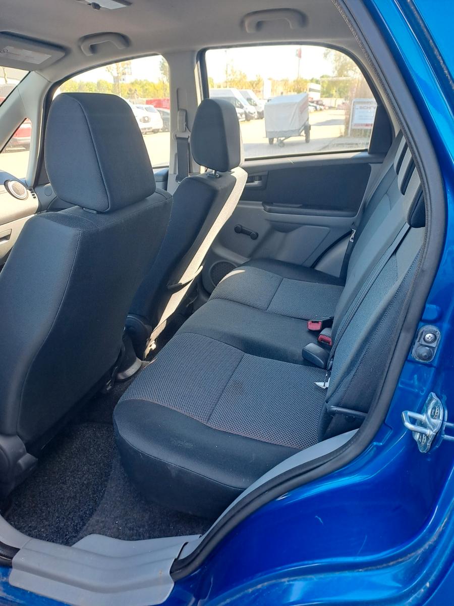 Suzuki SX4 mit TÜV 