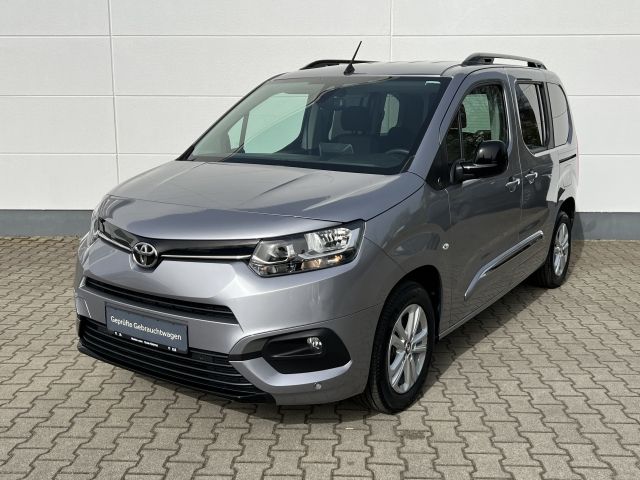 Toyota Proace City Verso 1.2 Turbo L1 Team D *KAMERA