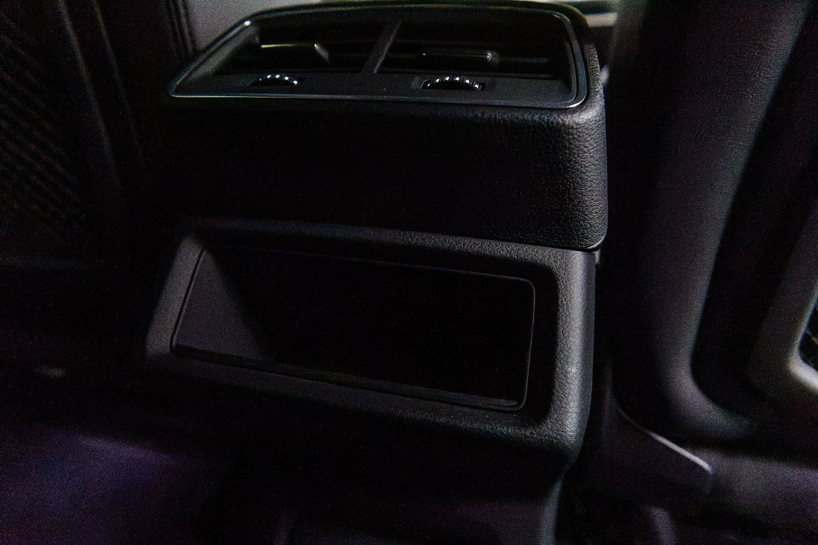 Fahrzeugabbildung Audi e-tron 55 quattro S line NAVI+LED+SZH
