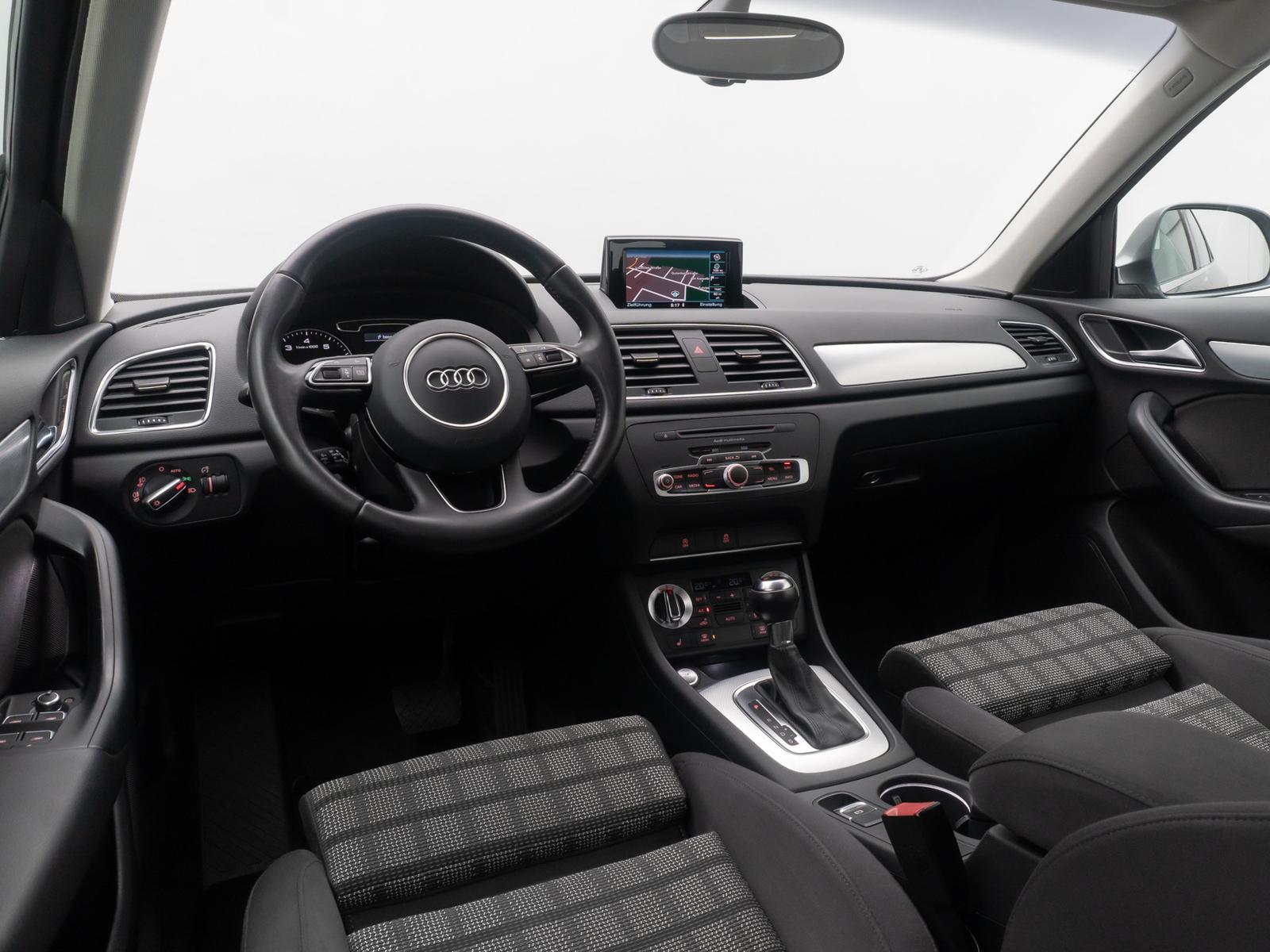 Audi Q3 1.4 S Line Tempomat PDC BiXenon Sportsitz 18"