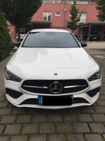 MERCEDES-BENZ CLA 180 Shooting Brake - AMG Line