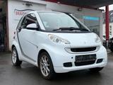Smart ForTwo fortwo coupe 62 kW SHZ/PANORAMA/KLIMA - Smart Gebrauchtwagen von 2010