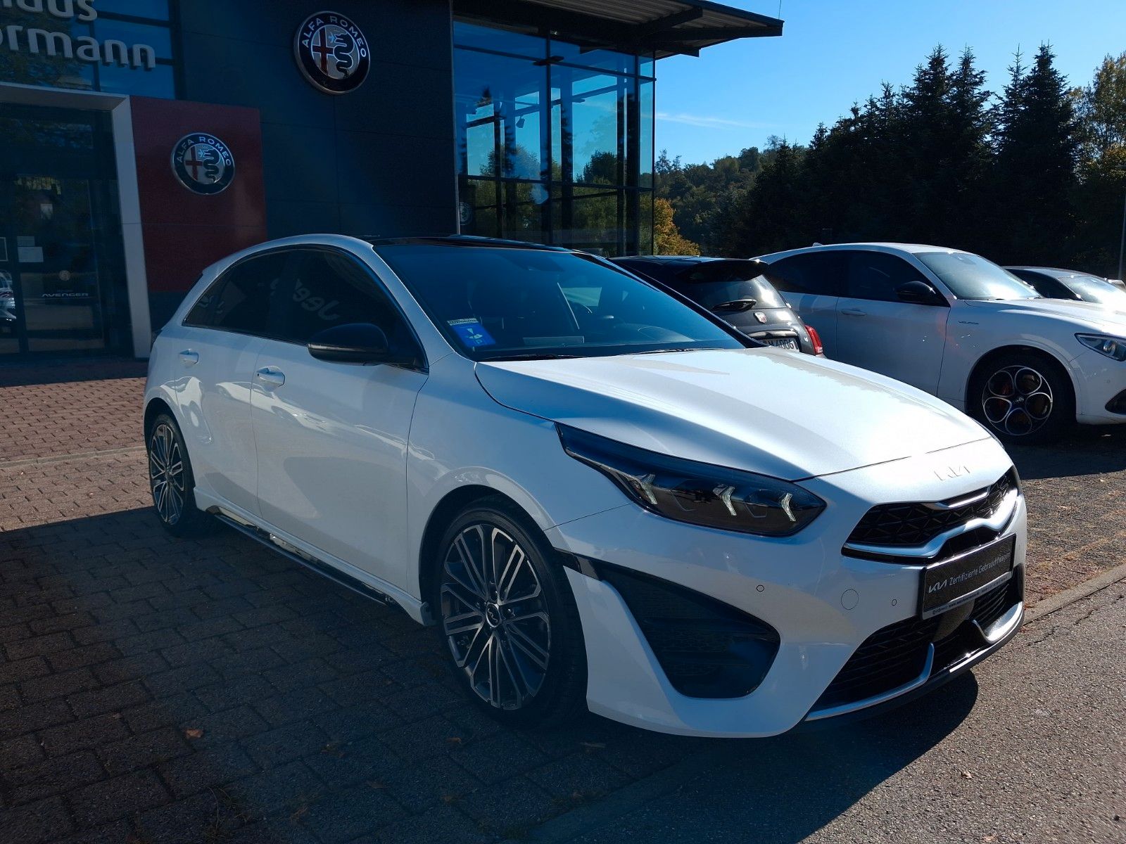 Fahrzeugabbildung Kia cee'd / Ceed GT line Pano LED Leder Navi uvm.