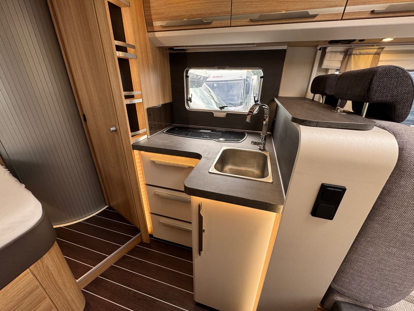 Fahrzeugabbildung Knaus SKI TI 650 MF PLATINUM SELECTION LUFTFEDERUNG 1H