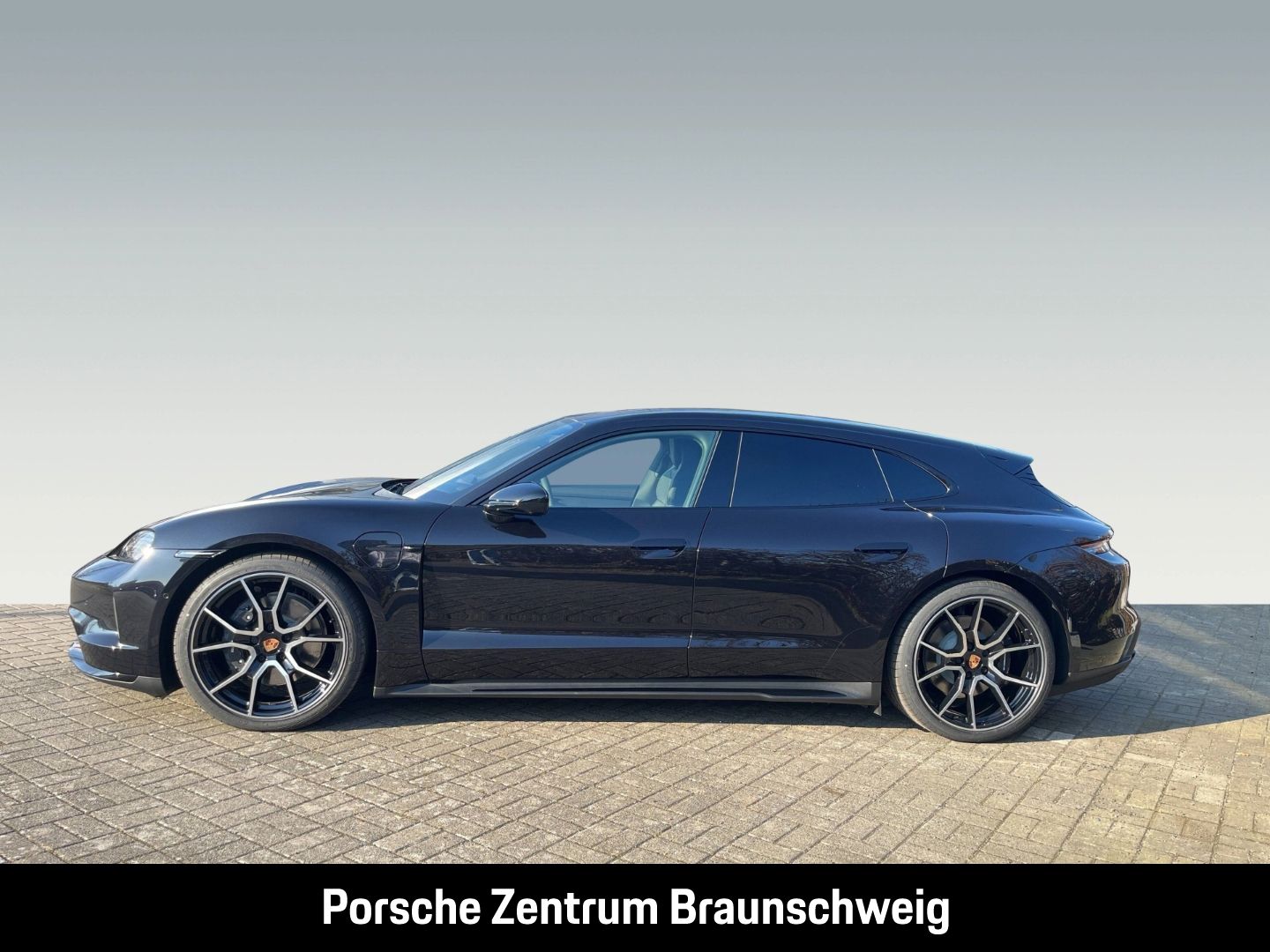 Porsche Taycan Sport Turismo Black Edition Soft-Close imagem 2