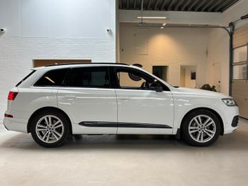 Audi Q7 - 2