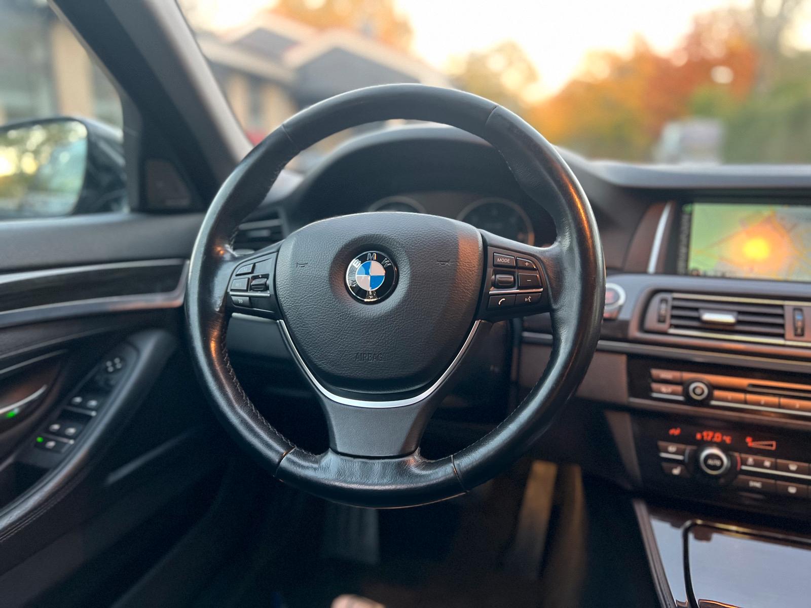 BMW 530 2013 — photo 20