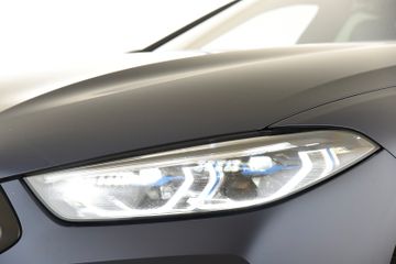 BMW 840