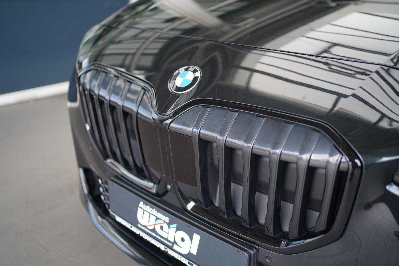 Fahrzeugabbildung BMW 223iA Active Tourer M Sport Glasdach+AHK+Head Up