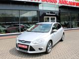 Ford Focus Limousine Champions Edition Navi PDC SHZ - Ford Focus: Champions Edition
