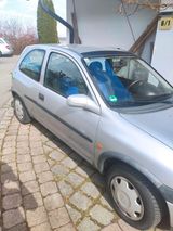 Opel Corsa B - Opel Corsa aus 2000: B