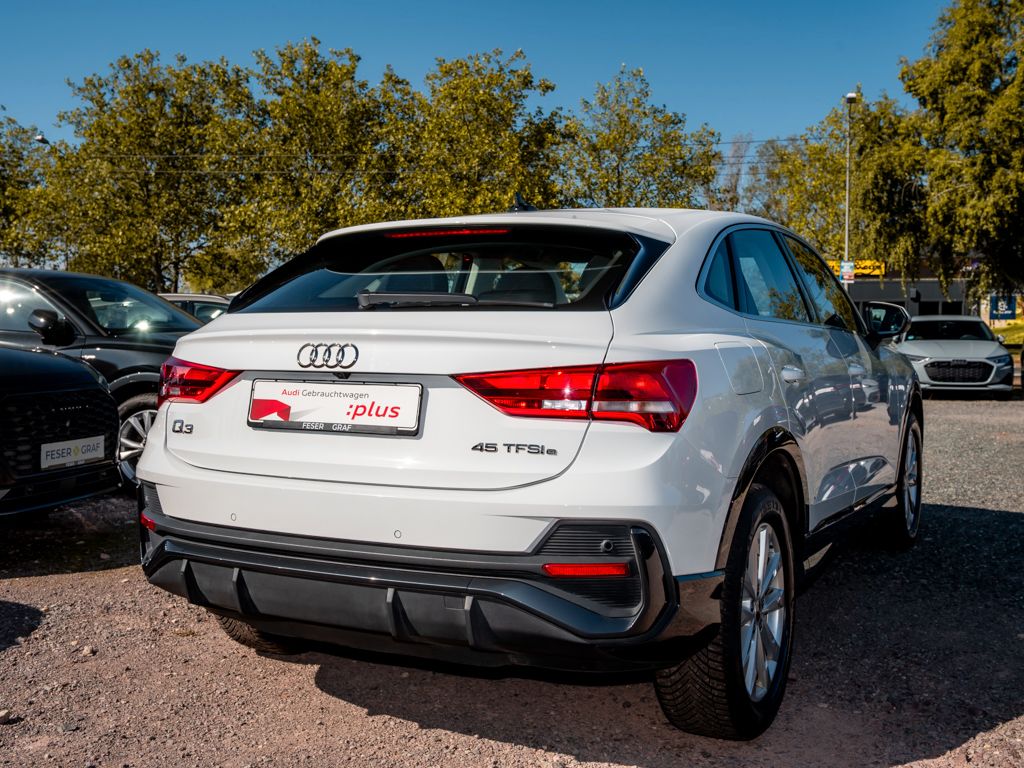 Audi Q3 SB 45TFSI e Navi+/Kamera/AHK/PDC+/Sound imagem 3
