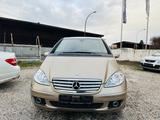 Mercedes-Benz Mercedes Benz A 150  1 Hand - Mercedes-Benz A 150 mit Panoramadach