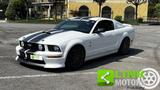 Ford FORD Mustang 4.6 V8 - Ford Mustang aus 2008: V6