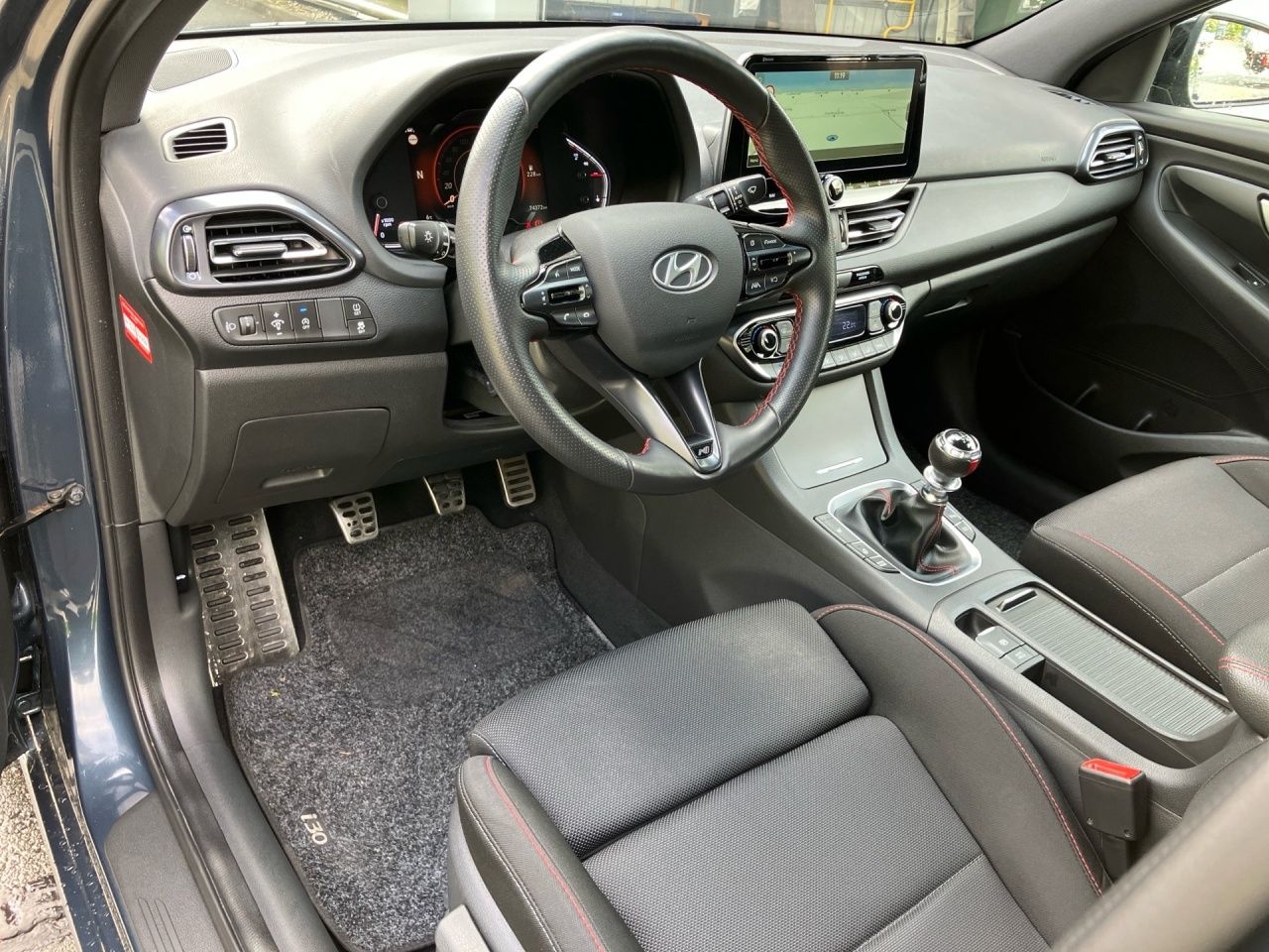 Fahrzeugabbildung Hyundai i30 N-Line *EXTRA+WINTERREIFEN*LED*KAMERA*NAVI