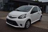 Toyota Aygo AYGO Basis - Toyota Aygo (X) in Kiel