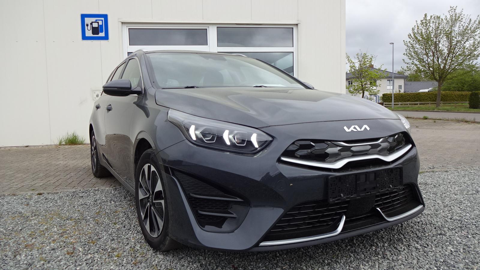 Kia Ceed SW 1.6 GDI DCT OPF Plug-in-Hybrid Spirit