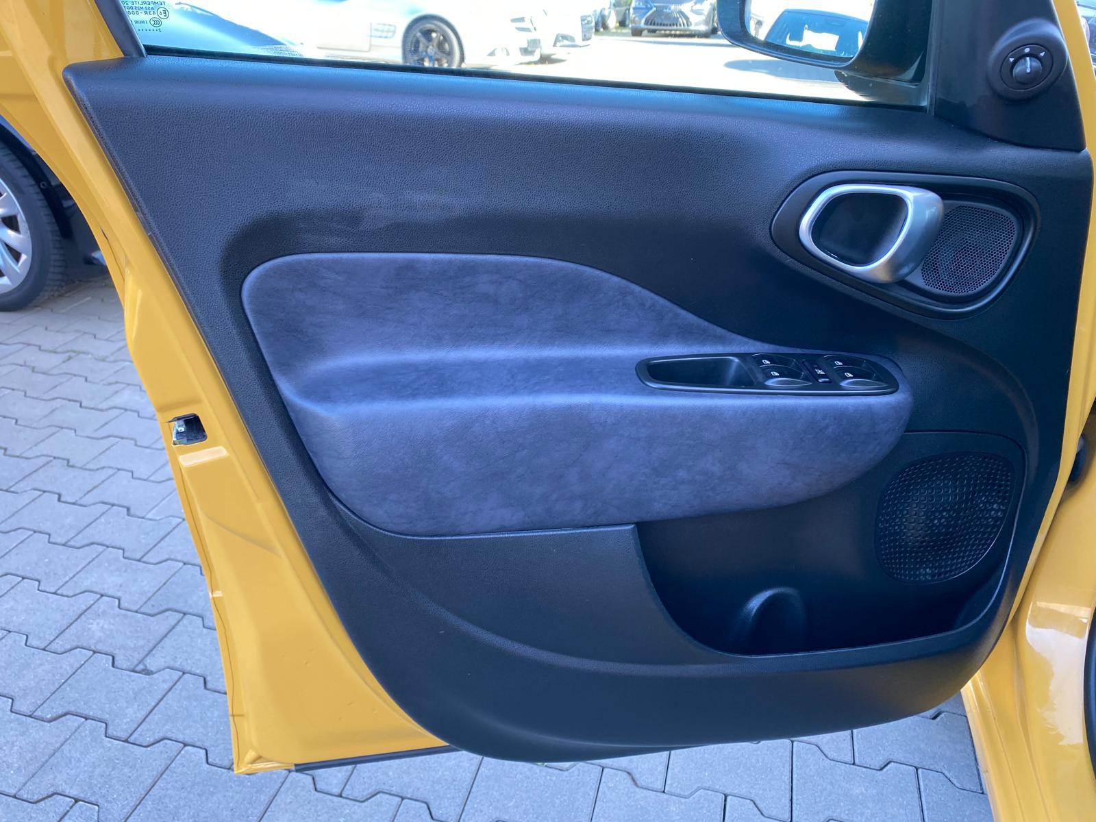 Fiat 500L 2012 — фото 15