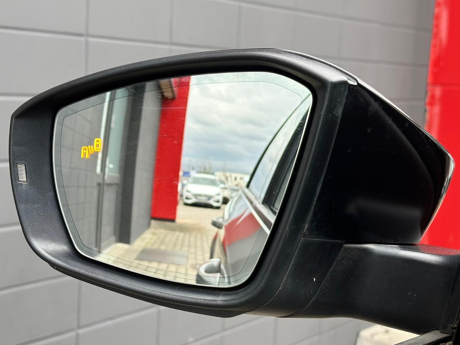 SKODA Octavia 2.0TSI RS 245 CANTON#AHK#LED#PANO#KEYLES - Image 24