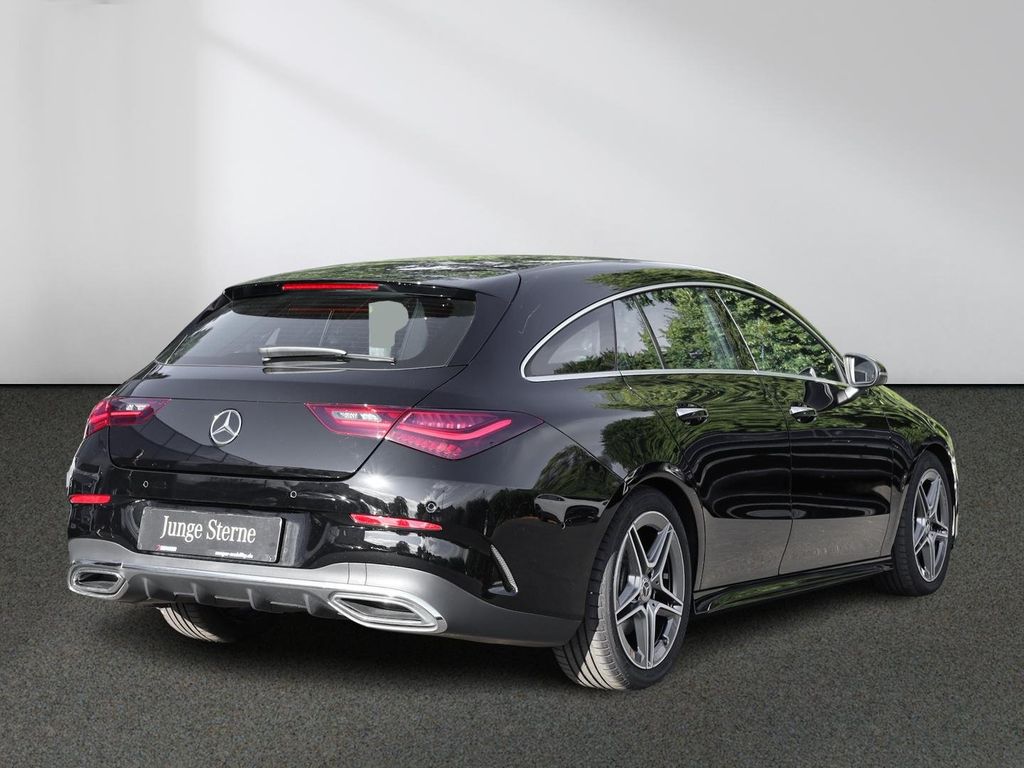 Mercedes-Benz CLA 200 Shooting Brake — fotografia 3