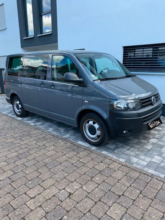 Volkswagen T5 Caravelle