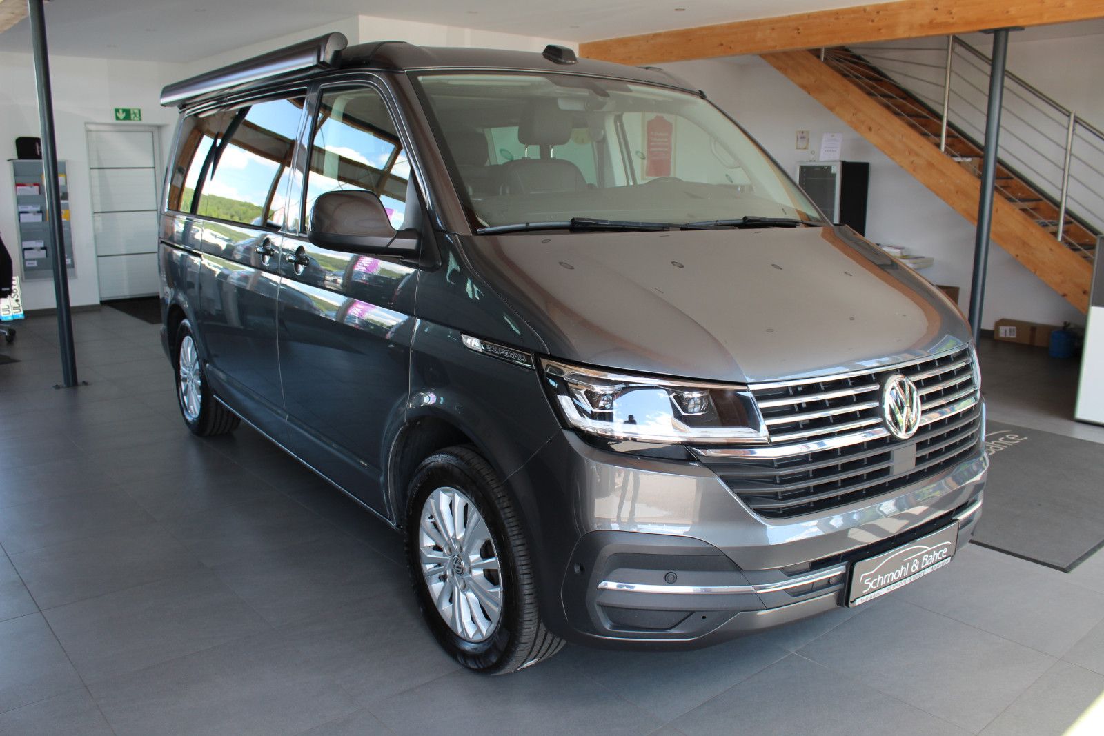Volkswagen T6.1 California 2.0 TDI DSG Beach Tour FWD foto 3