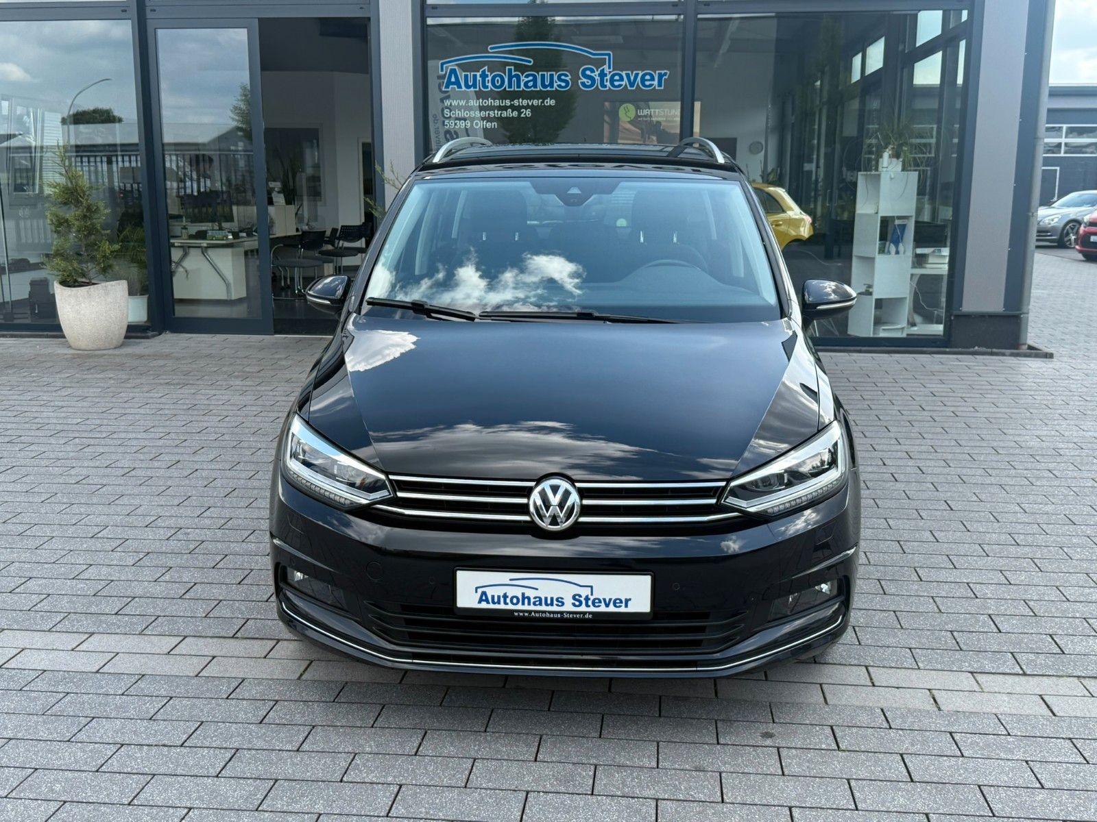 Fahrzeugabbildung Volkswagen Touran Highline BMT/Start-Stopp
