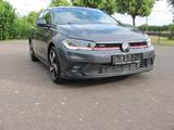 Volkswagen Polo VI GTI 2.0 TSI DSG  MATRIX LED ACC PDC - Volkswagen Polo Tageszulassungen mit Benzin-Antrieb