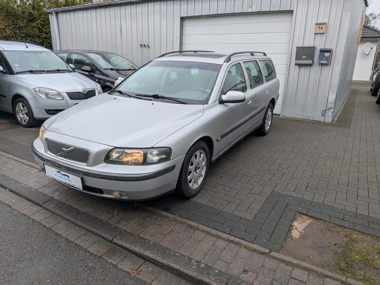 Volvo V70 2.4 Comfort/ Automatik