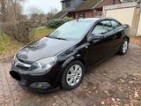Opel Astra TwinTop 1.9 CDTI 150PS Klima Le... - Opel Astra aus 2007 mit Diesel-Antrieb