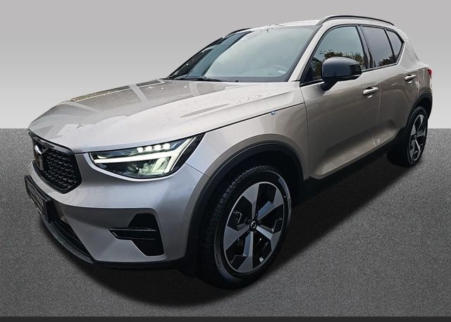 Volvo XC40 B3 Plus Dark