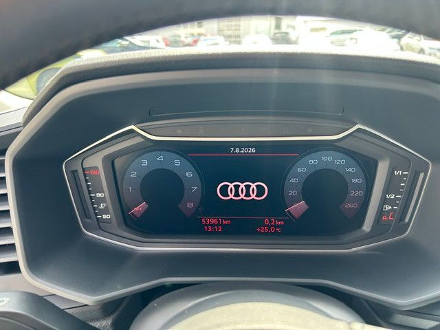 Foto Nummer 11: AUDI A1