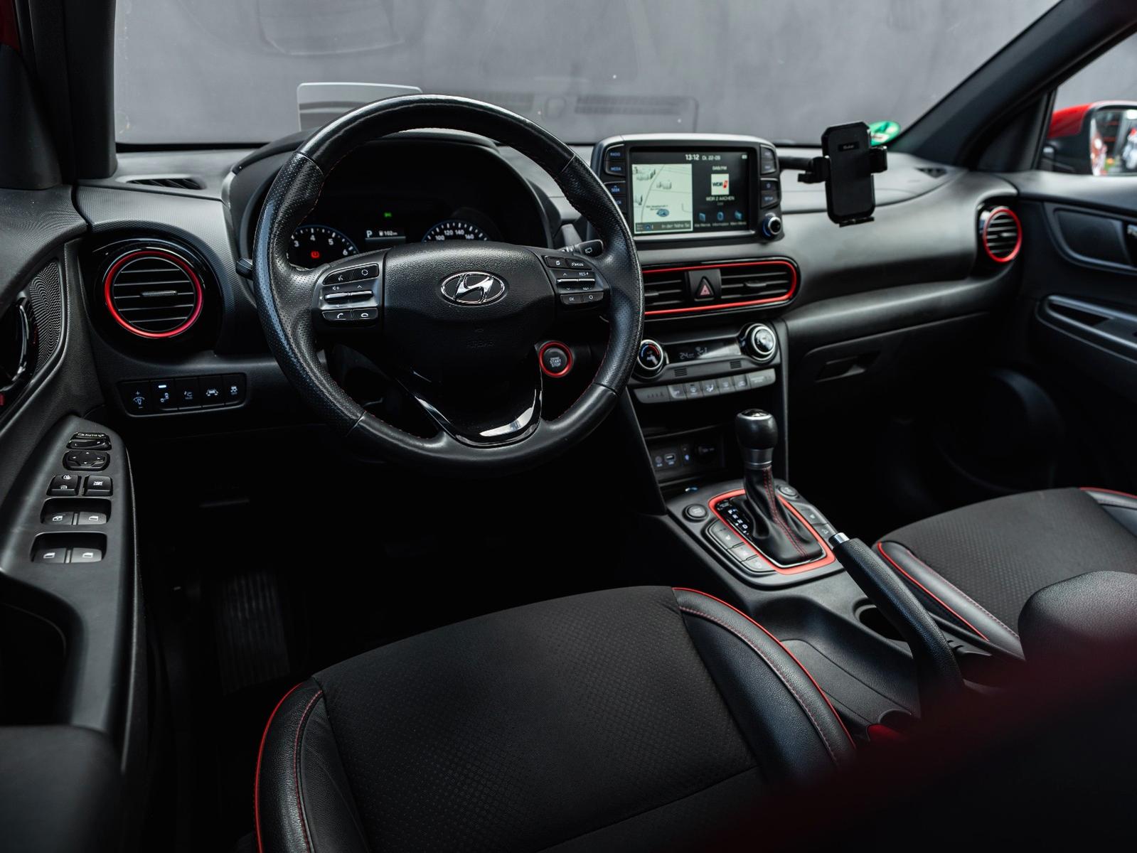 Hyundai Kona 4WD AUtomatik+Leder+SD+1Hand