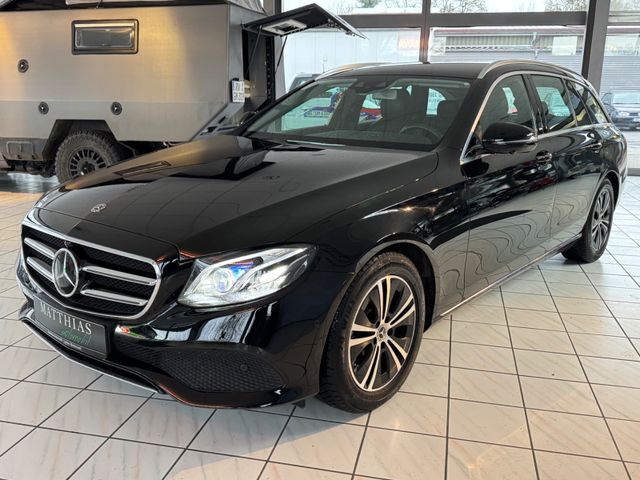 Mercedes-Benz E 300d  T-Modell Avantgarde/Leder/360/LED/AHK/