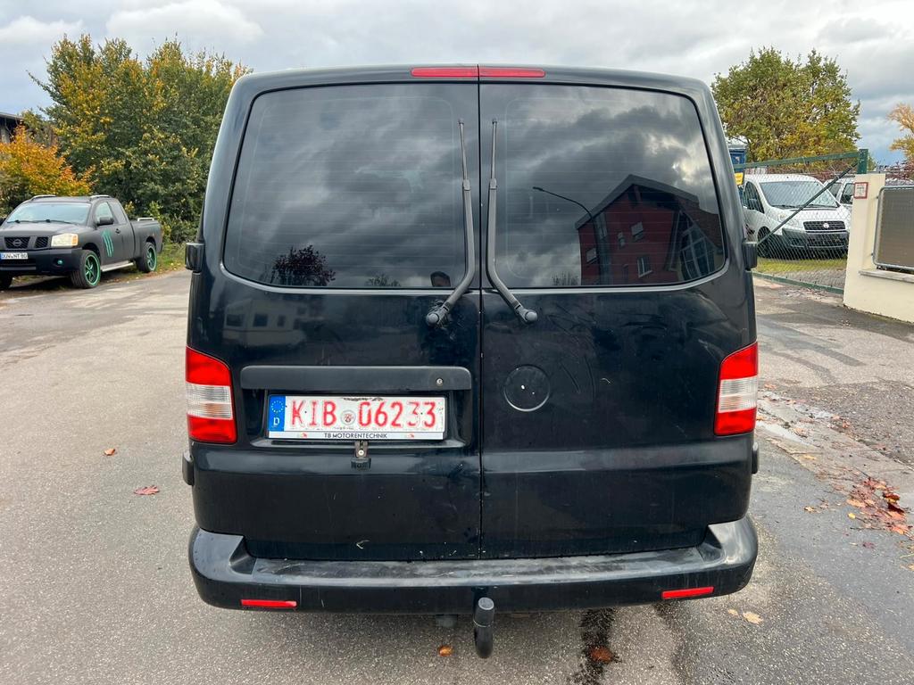 Volkswagen T5 Caravelle