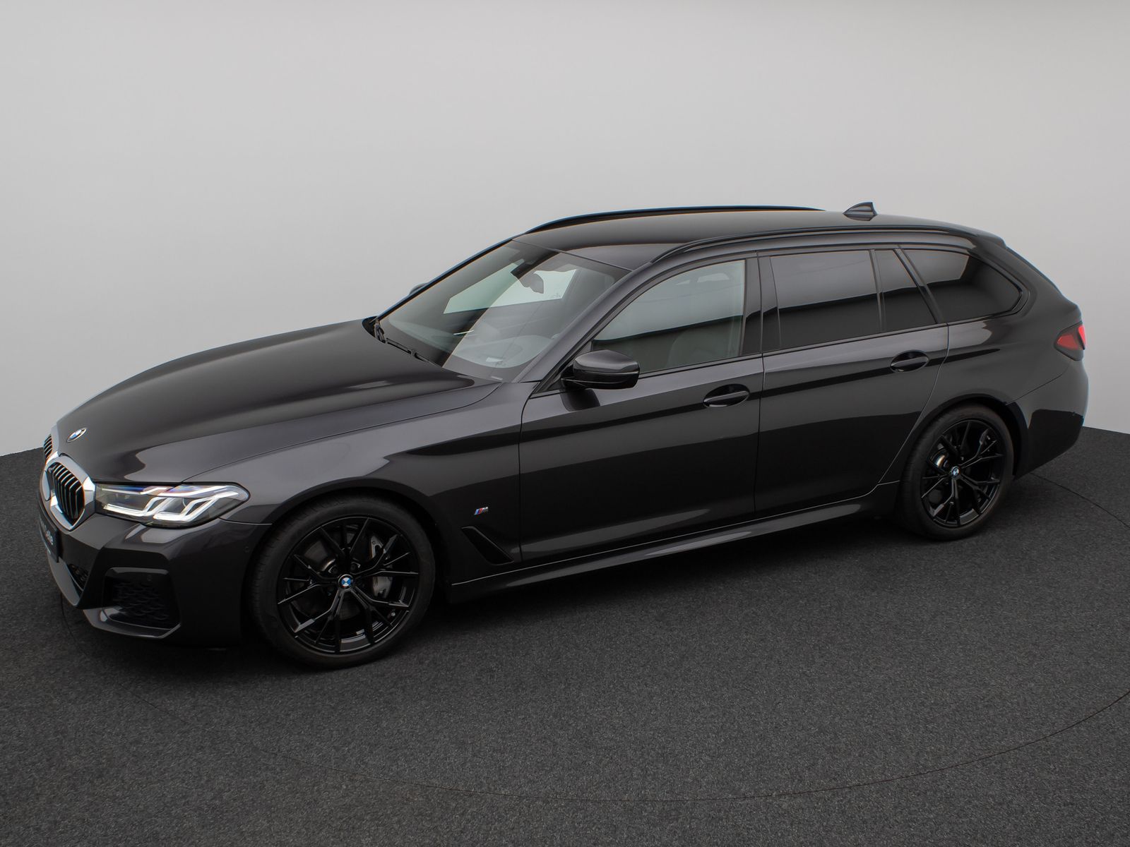 Fahrzeugabbildung BMW 540d xD M Sport Kamera Laser HUD DAB H/K Komfort