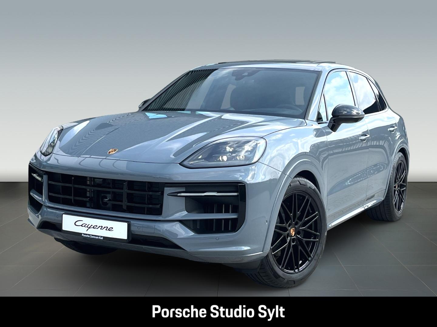Porsche Cayenne Black Edition HA-Lenkung InnoDrive