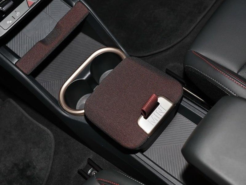 MINI Countryman E John Cooper Works Trim AHK Pano 360