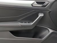 Volkswagen T-Roc - Vorschau Bild 10